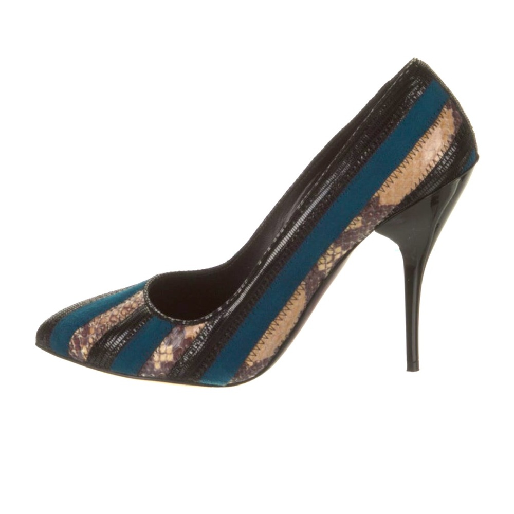 Gorgeous Oscar de la Renta Heels